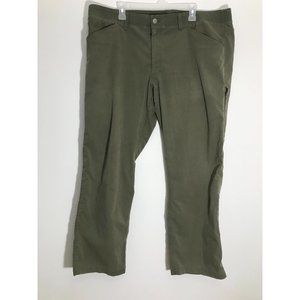 Under Armour Mens 42/32 Military Green Pants *9
